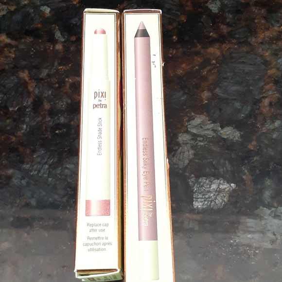 Pixi by Petra eyes makeup - Picture 3 of 4